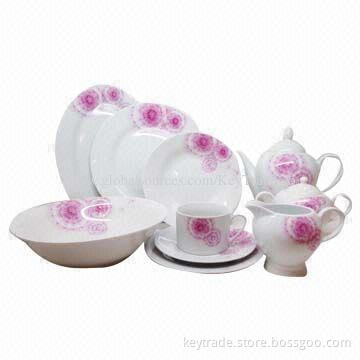 Fine Porcelain 47-piece Dinner Set in Rim Shape with Decal